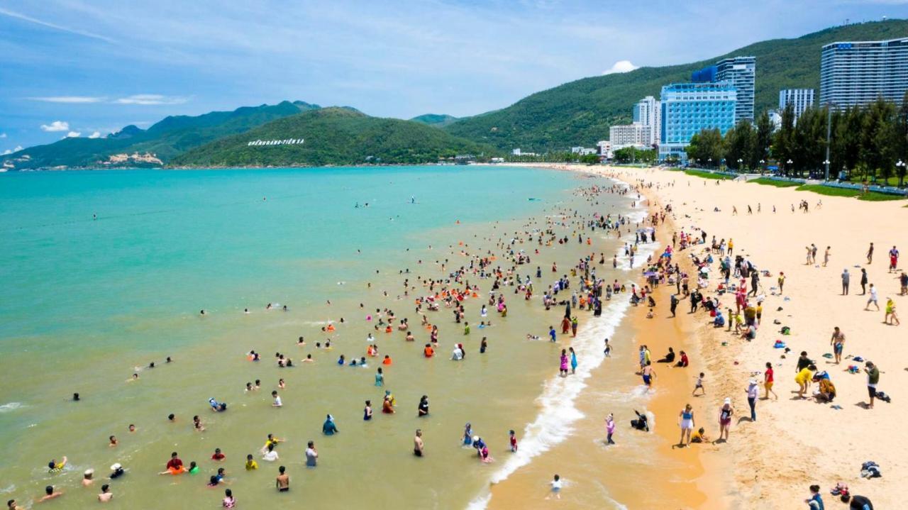 Khach San Ciao Quy Nhon Hotel Екстериор снимка